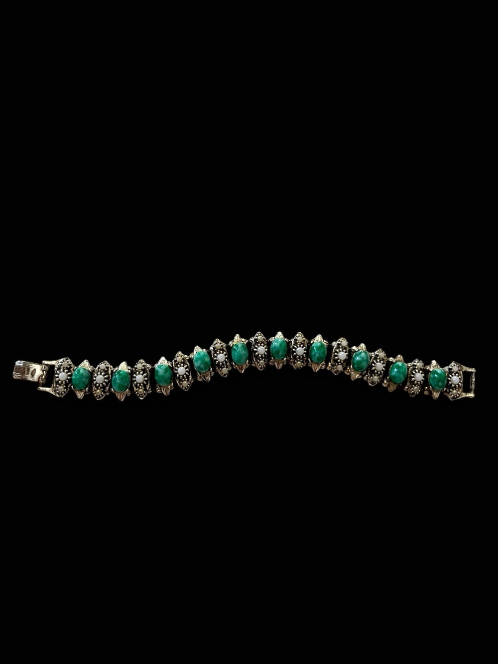 Vintage Metal Link Faux Jade Cabachon Bracelet - Picture 1 of 4